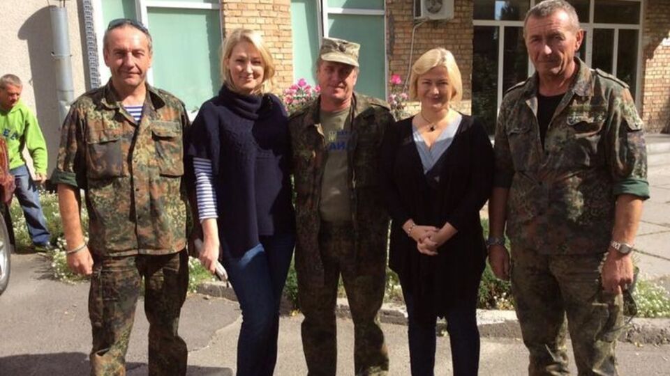 Геращенко познакомилась с Лыхолитом в августе 2014 года под Счастьем