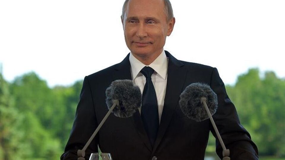 Владимир Путин: Военная инфраструктура НАТО подвигается к нашим границам