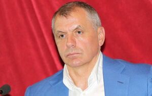 Владимир Константинов пригрозил подчиненным увольнением