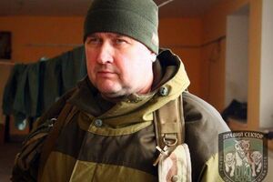 Александр Карась: Всю тяжесть войны влачит на себе армия, поэтому настоящие патриоты обязаны вступать в ее ряды