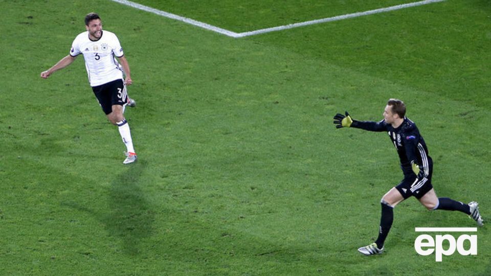 Германия победила в серии пенальти со счетом 6:5