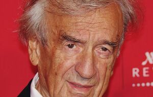 Эли Визель писал на идише, иврите, французском и английском языках