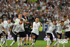 Решающий гол в серии пенальти забил немец Йонас Гектор