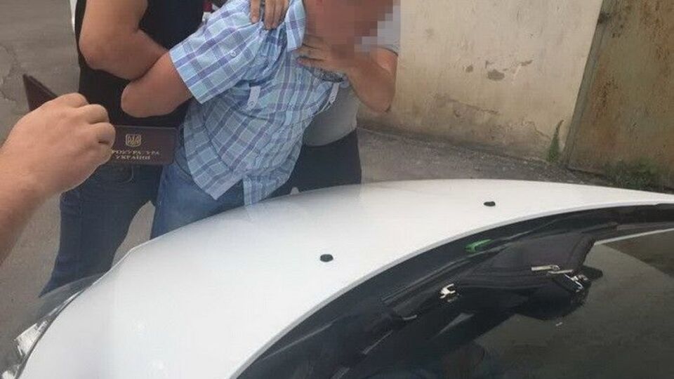 В СБУ заявляют, что задержали замначальника райотдела ГСЧС после получения взятки в местном магазине