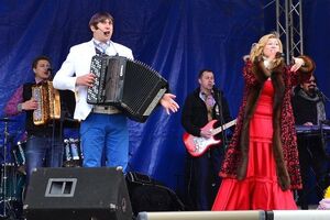 Loboda ищет контакт с Матреничевым, выступающим с Цыгановой