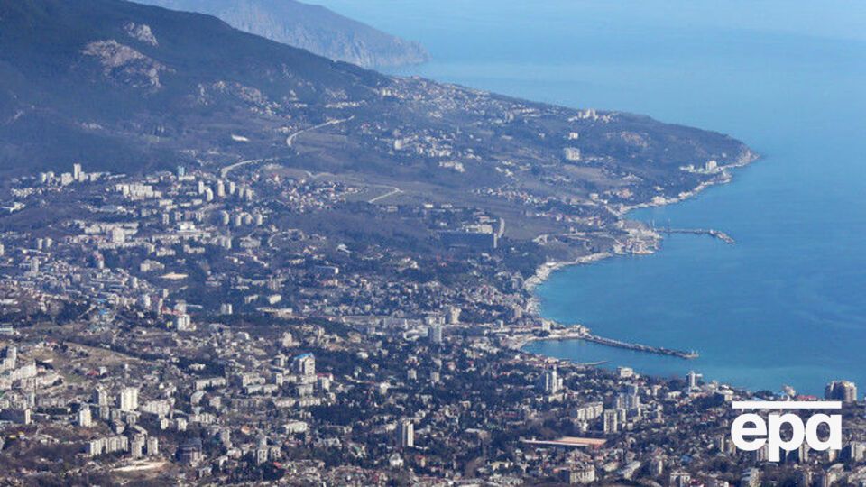 Украина присоединилась к санкциям за аннексию Крыма