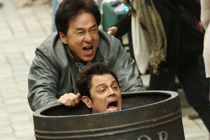 Джеки Чан исполнил главную роль в ленте "По следу"