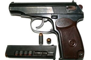 Оператора застрелили из пистолета Макарова