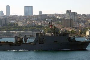 21 июля корабль проходил через Босфорский пролив