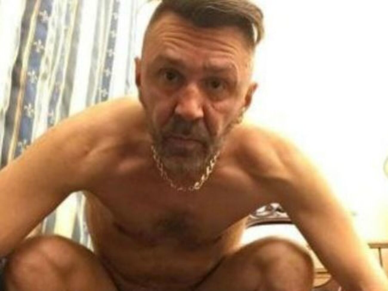 Шнуров: Я х...рею, братцы, столько шума. В обществе смятения и стоны