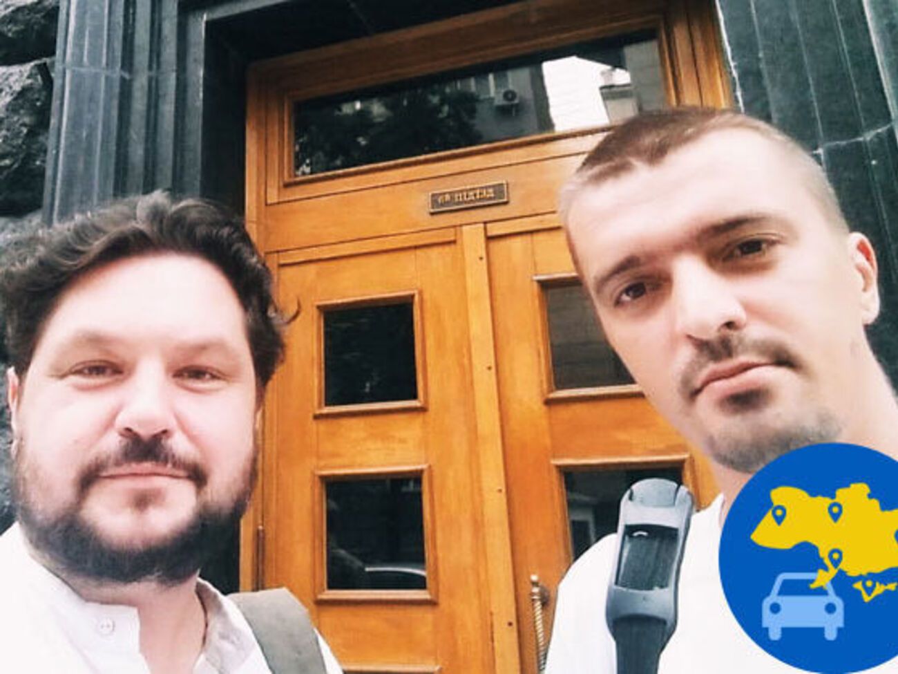 Роженцов и Стетюха ведут для русскоязычного латвийского издания рубрику под названием "TVNET на/в Украине: Репортаж с колес"