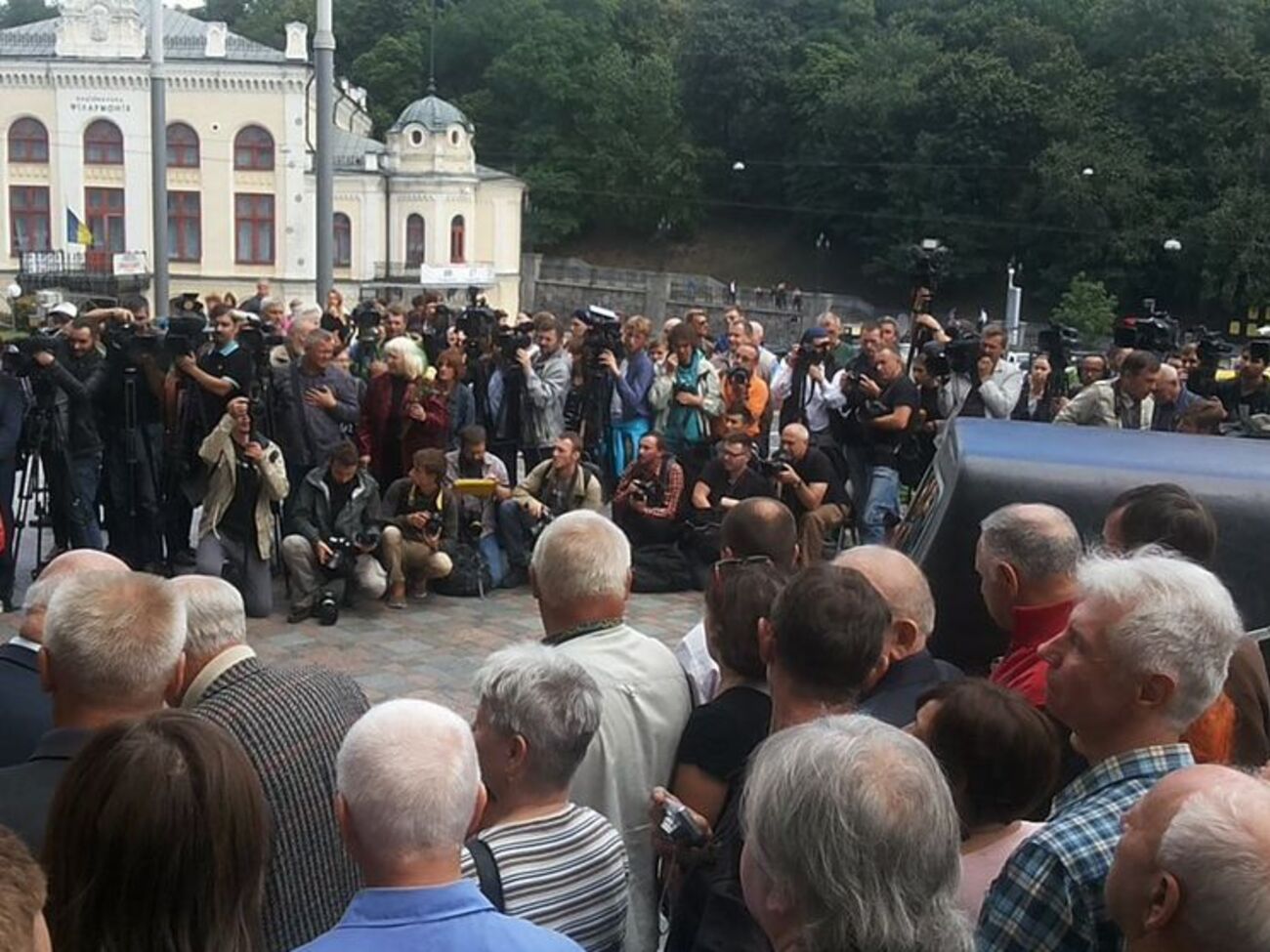 С Шереметом попрощались в Киеве