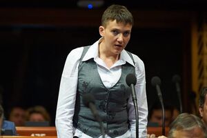 Савченко считает, что Украине необходима диктатура