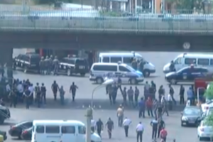 В Ереване освободили двух заложников из захваченного здания полиции