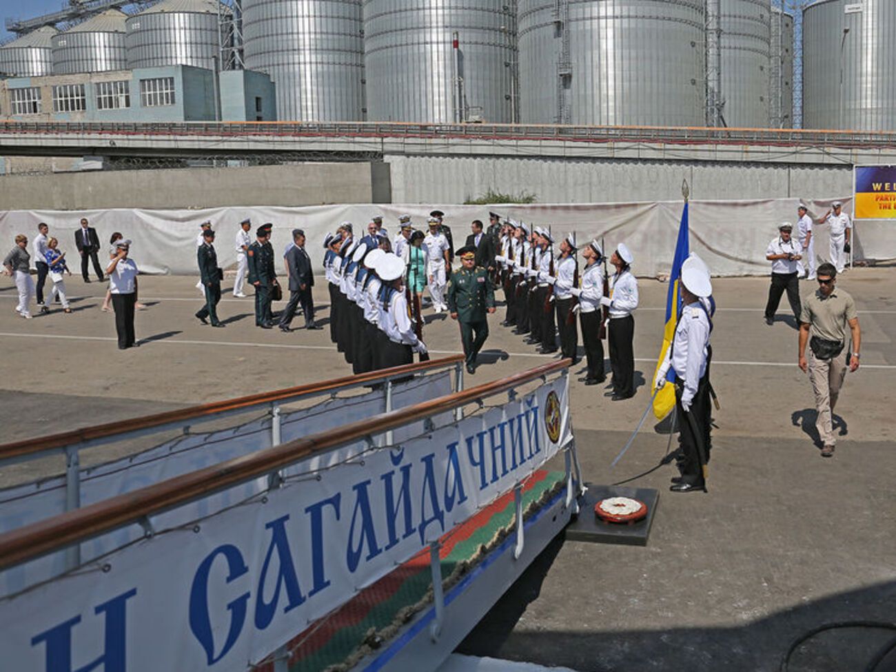 Глава Минобороны подчеркнул, что нынешние учения "Си Бриз &ndash; 2016"&nbsp;проходят в условиях продолжающейся агрессии Российской Федерации против Украины