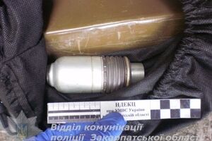 Патроны были спрятаны в закрытом цинковом ящике