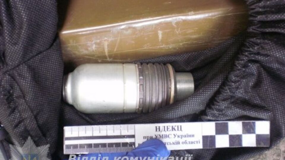 Патроны были спрятаны в закрытом цинковом ящике