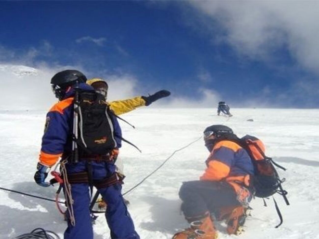 На грузинской горе Ушба нашли тело украинца