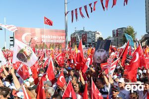 24 июля. Стамбул. Митинг оппозиционной Республиканской народной партии, первым лидером которой был Ататюрк