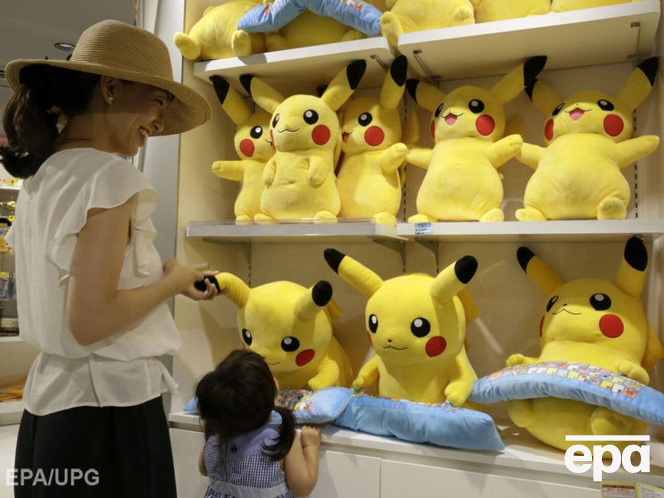 В первые несколько дней существования игра Pokemon Go догнала по популярности социальные сети Twitter и Facebook