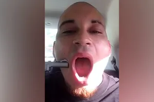 Рэпер показал натуралистическое видео выстрела себе в рот