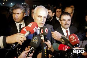 Мутлу (в центре) был губернатором Стамбула с 2010-го по 2014 год