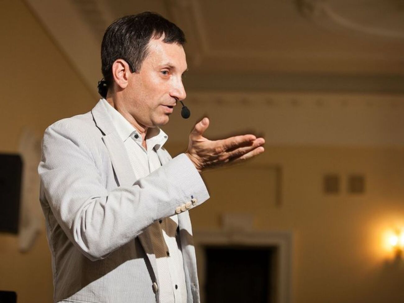 Портников: Заботиться о безопасности паствы &ndash; это в первую очередь обязанность не полицейского и не сотрудника СБУ. Это призвание пастыря