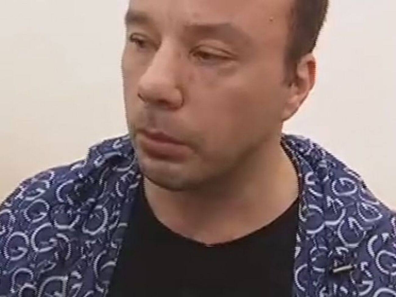 Шахов сбежал из-под ареста