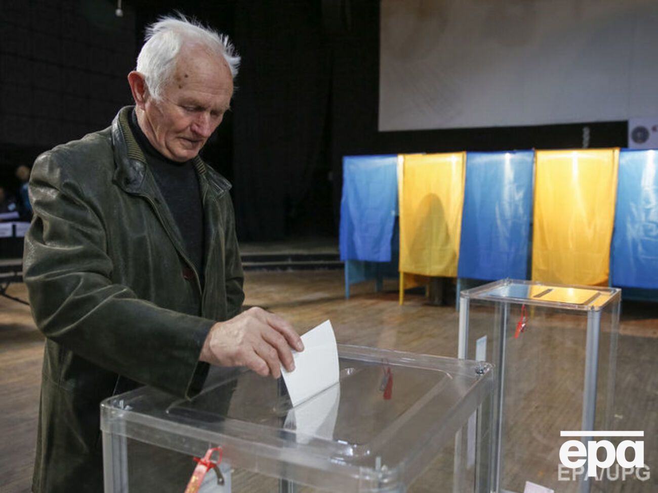 Довыборы в парламент проходили 17 июля