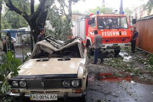К ликвидации последствий аварии были привлечены основные службы города и области