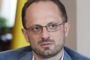 Безсмертный: Следует как можно быстрее попытаться всем объяснить, что война может внезапно прийти в каждый дом