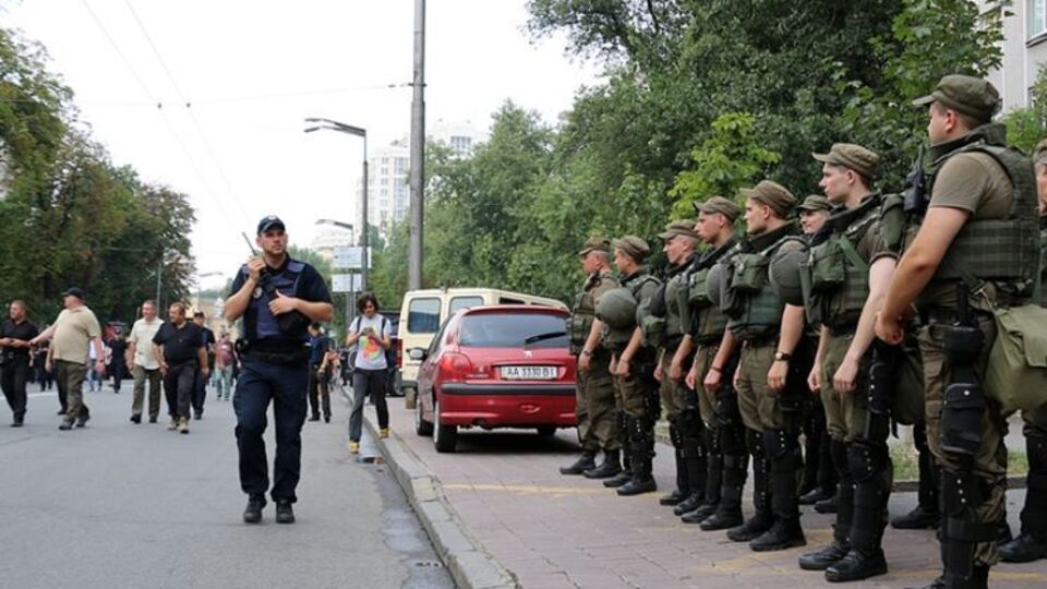 Для обеспечения безопасности во время крестного хода в Киеве были привлечены 1500 военнослужащих Нацгвардии