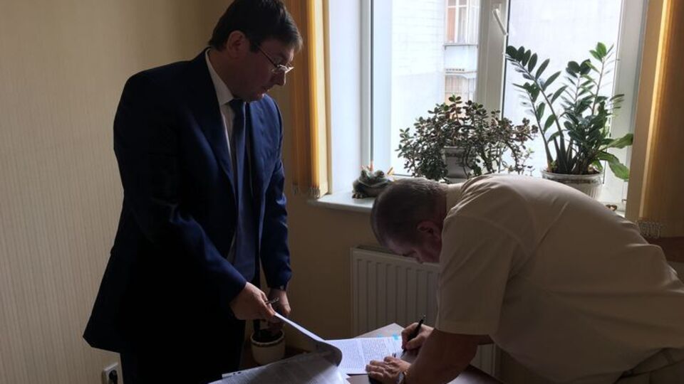 Луценко разъяснил Швецу его права и обязанности