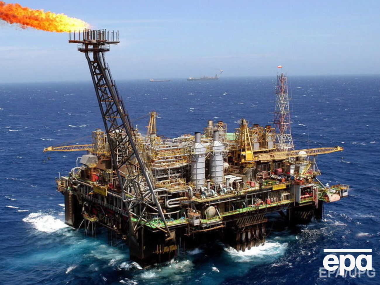 Нефть резко подешевела