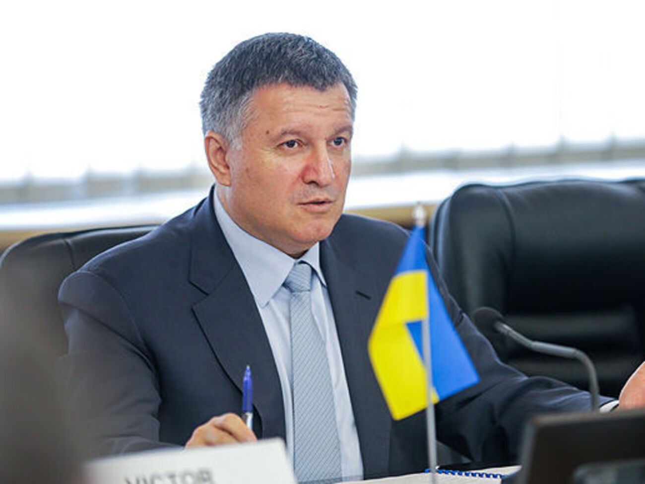 Аваков: Следователям интересны личности задержанных и их аргументы