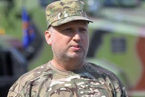 Турчинов: Спасибо за профессиональную работу всем силовикам