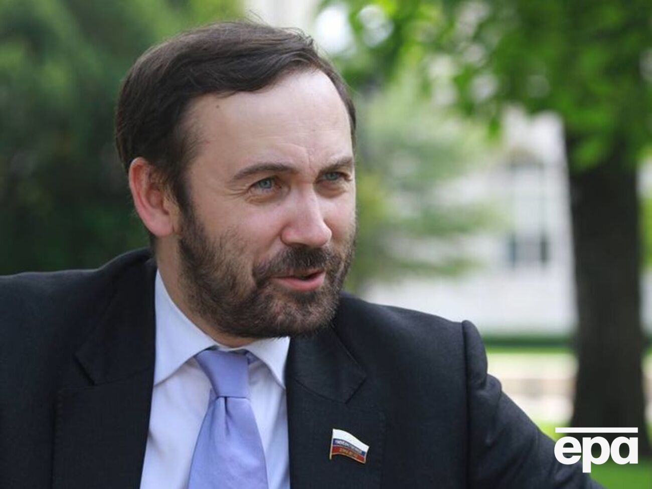 Илья Пономарев:&nbsp;В Кремле все решают главную путинскую задачу &ndash; подчинить Украину России. Подходы разные. Линия Иванова &ndash; жесткое силовое решение. Линия Суркова &ndash; решение политическим путем