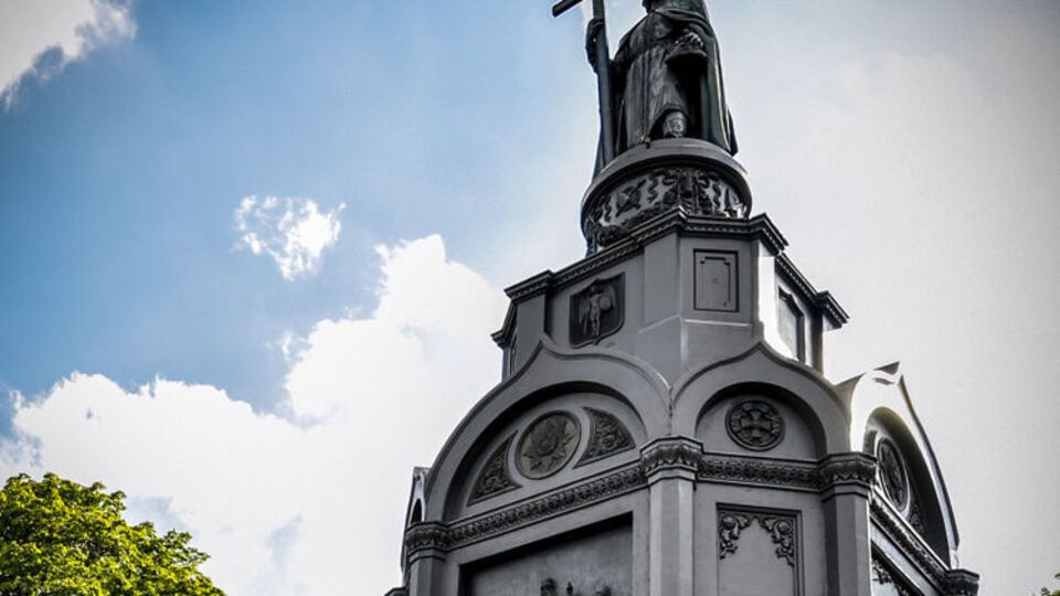 Порошенко выступил на Владимирской горке