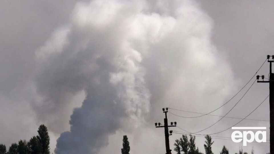Взрыв произошел при разгрузке боеприпасов