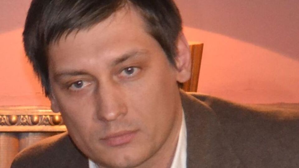 Гудков: Никому нельзя доверять, кроме людей в погонах