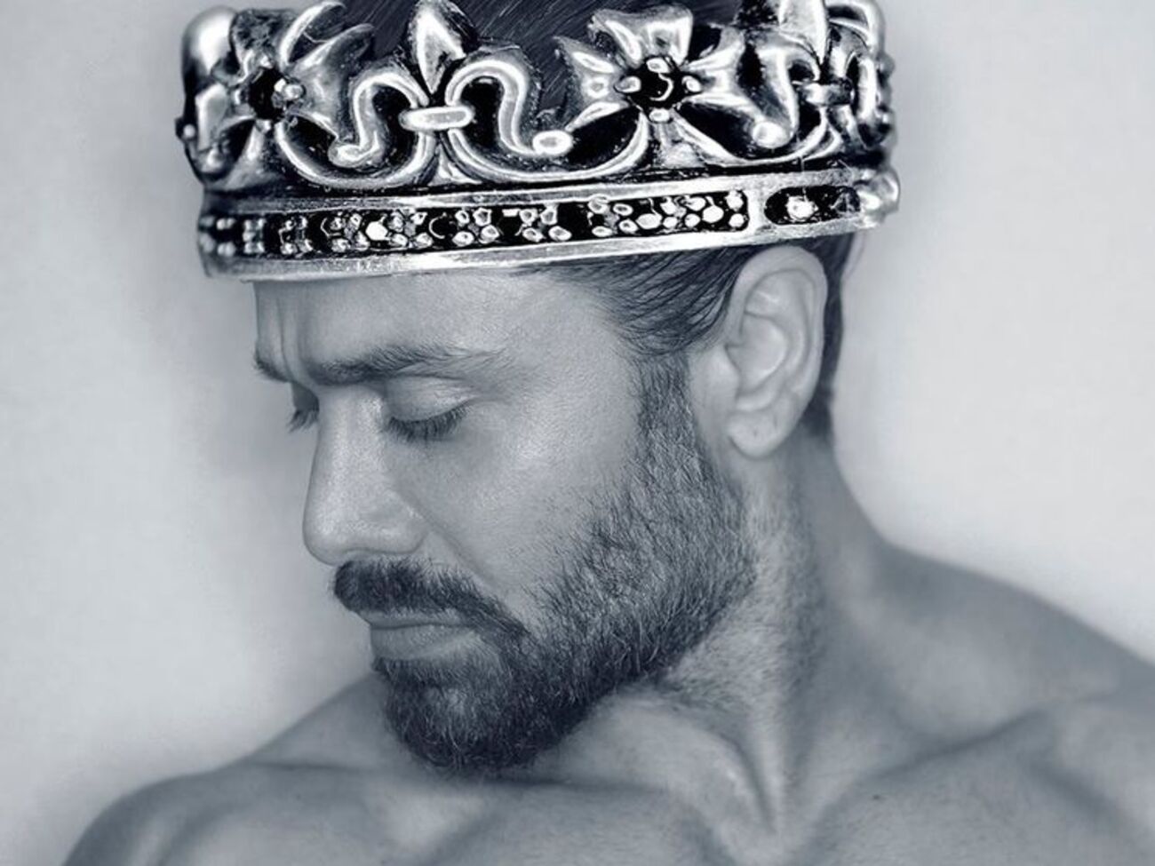 Ахмадов:&nbsp;С днем рождения, прекрасная Белохвостикова Наталия! Будьте счастливы! Здоровья вам и интересных новых ролей!