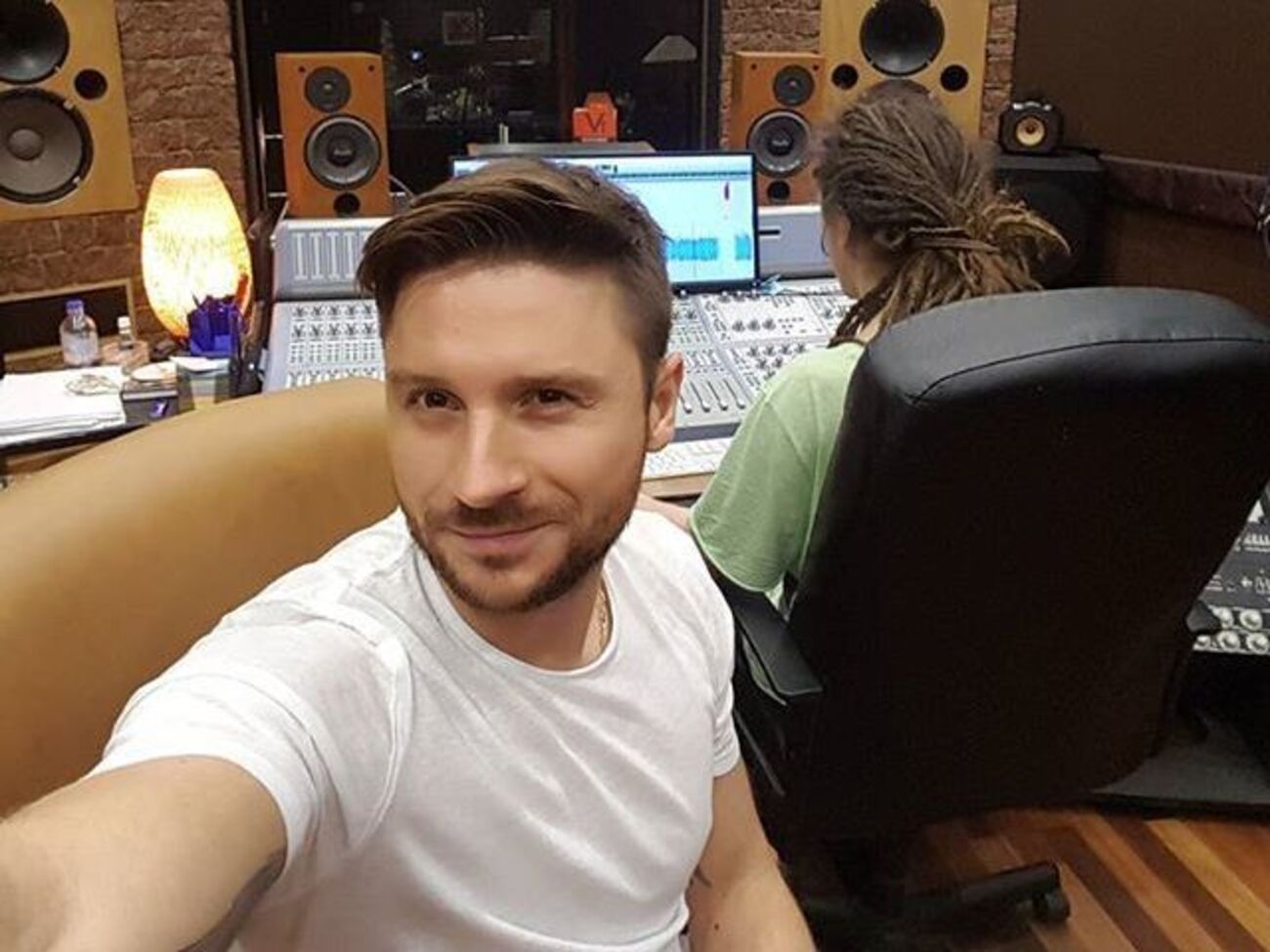 Лазарев: Давайте с уважением относиться друг к другу и быть толерантнее! Мы все разные, мы все уникальные!