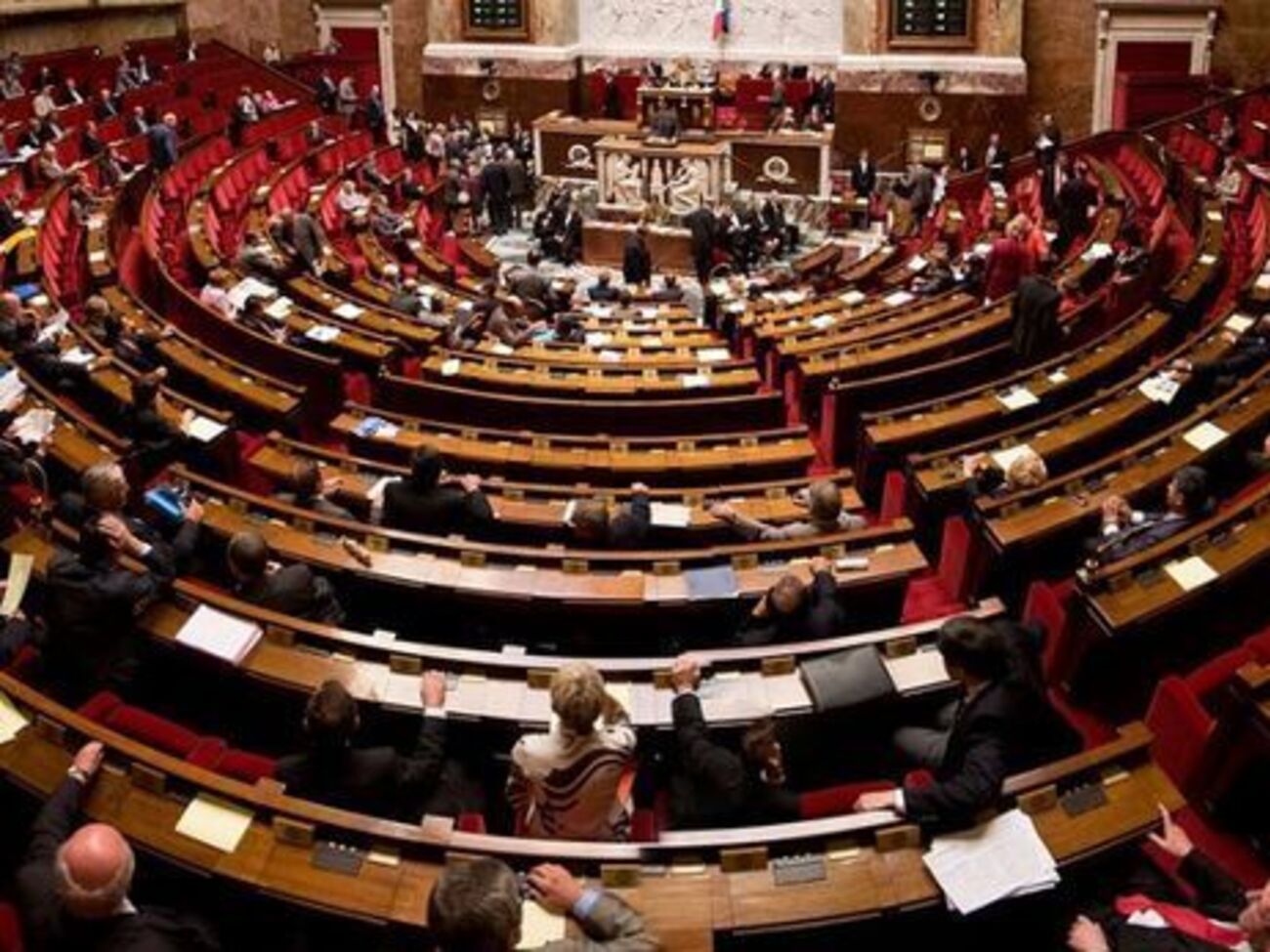 В МИД считают, что представители Национального собрания Франции (на фото) "демонстративно нарушили законодательство Украины"