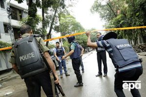 Полиция разыскивала пятерых боевиков, участвовавших в атаке на ресторан