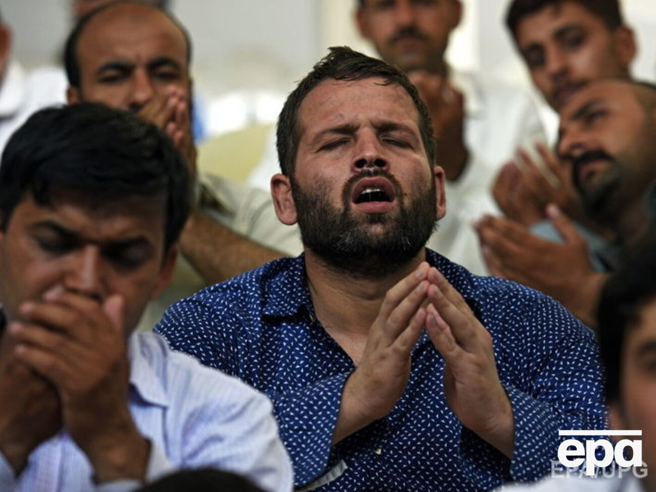 Во время наводнения в мечети&nbsp;находились десятки верующих