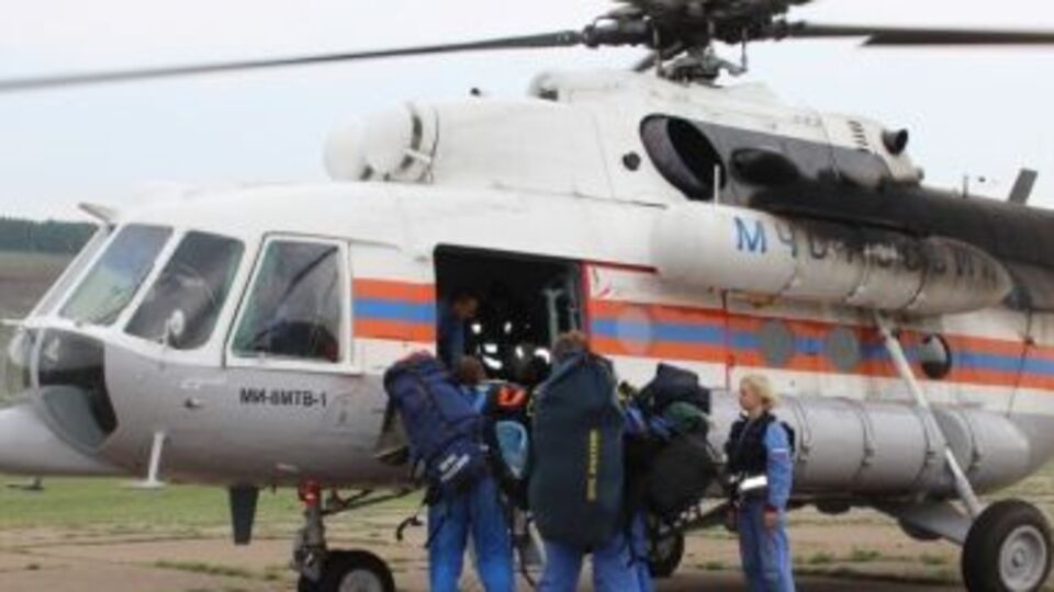 По последним данным, на месте крушения самолета Ил-76 МЧС РФ найдено шесть тел