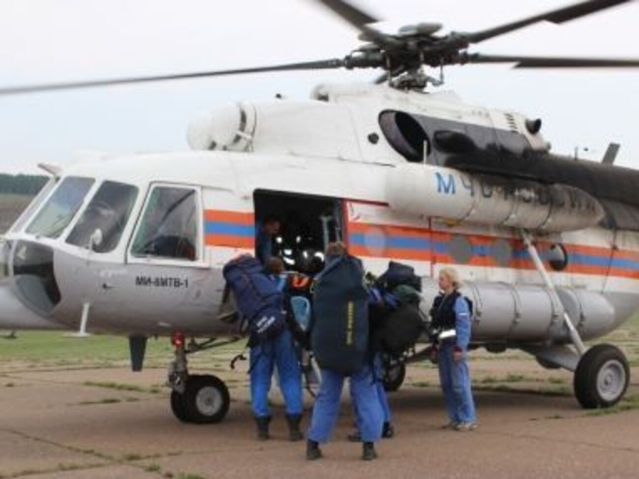 На месте крушения Ил-76 под Иркутском спасатели нашли тела восьми погибших