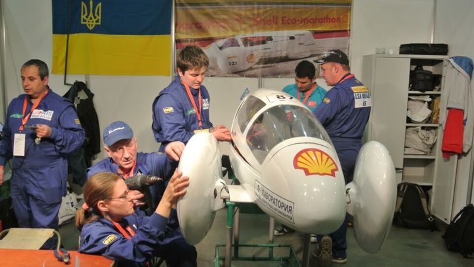 Украинский экомобиль "ХАДИ-34" принял участие во всемирном соревновании по энергоэффективности в Лондоне