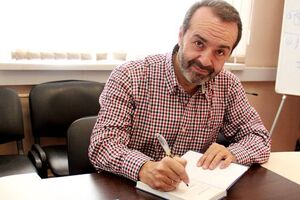 Шендерович: Не обязательно разбираться в американской политике, вообще. Смотрите на поддерживающих