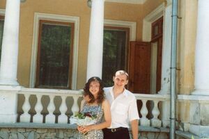 В настоящее время жена Сенцова ждет обмена или экстрадиции мужа